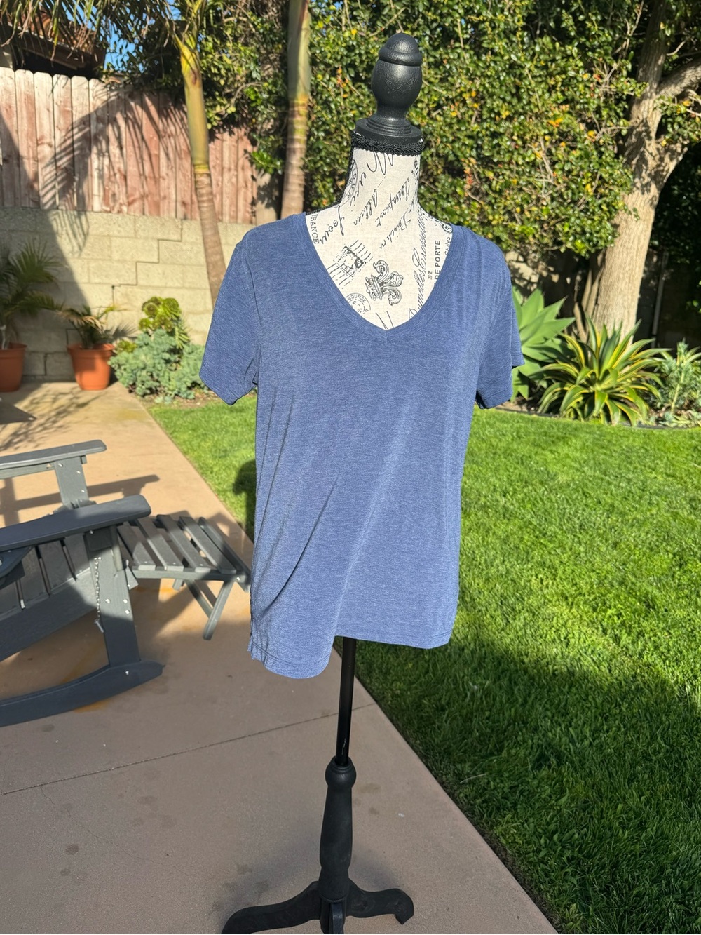 Zella Heathered Navy V-Neck Short Sleeve Tee